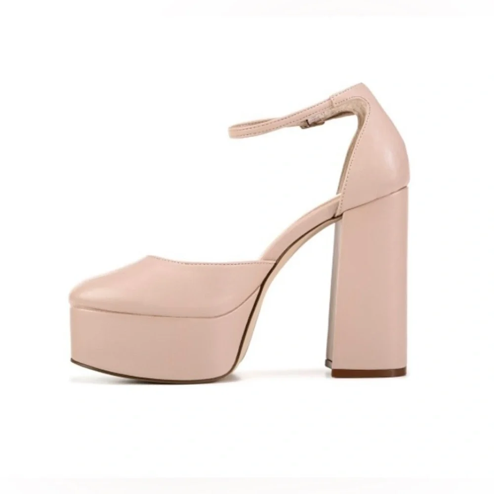 NEW Madden Girl Women’s Dion Platform Pumps Blush Pink Size 8.5M